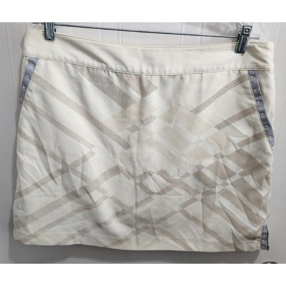 Izod XFG Stretch Golf Skort Skirt Women’s Size 12 Beige Embellished Athletic